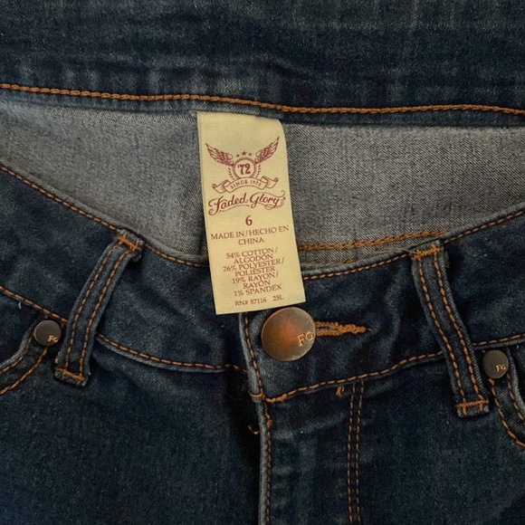 Brand, faded glory, size 6, dark blue jean shorts, barley worn {look brand new} - Picture 3 of 3